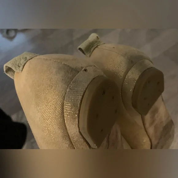 Nina Flats with Chain & Bow Detail in Glitter Fabric and Leather - Picture 4 of 7